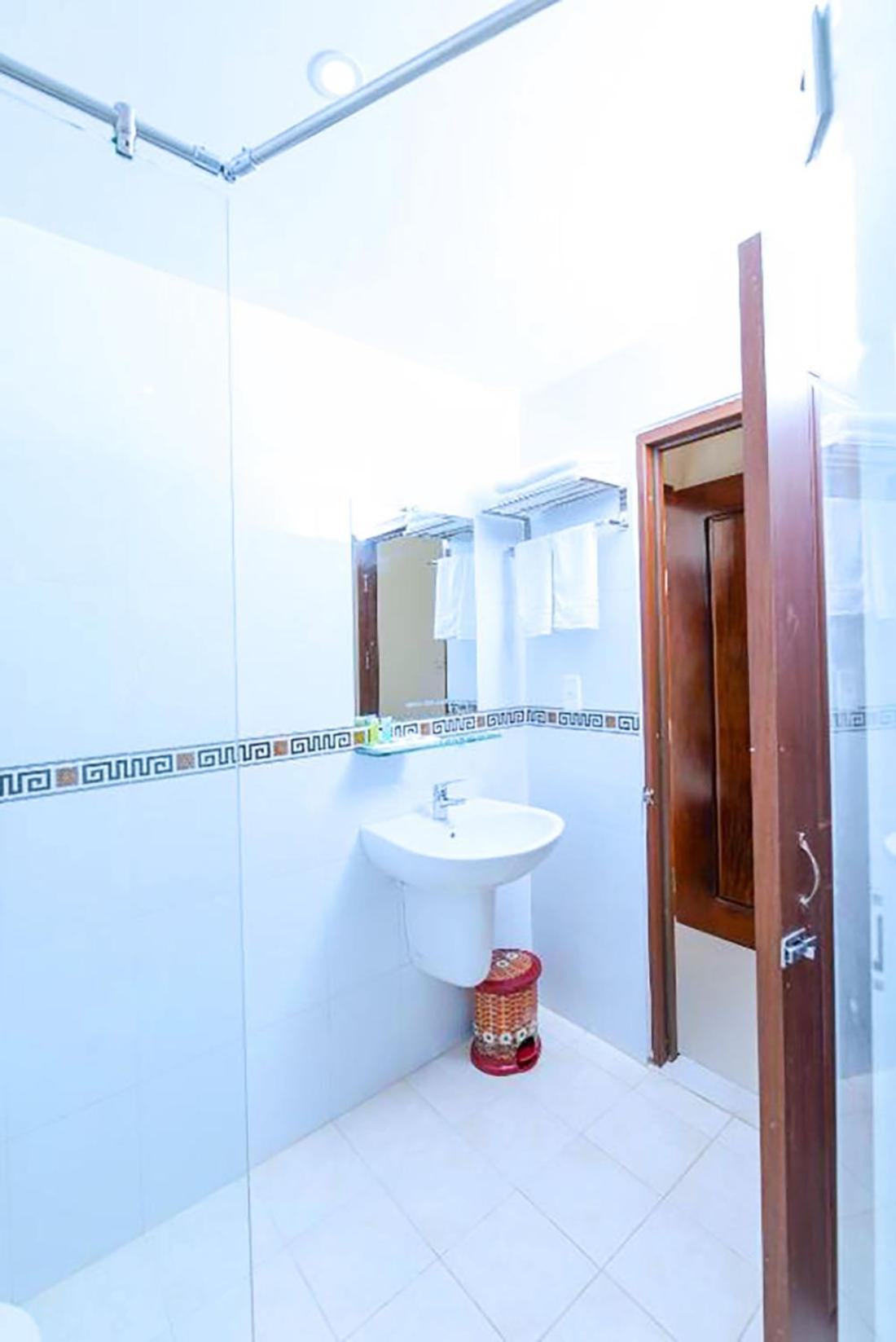 Bong Sen Xanh Hotel Cao Lãnh Екстериор снимка